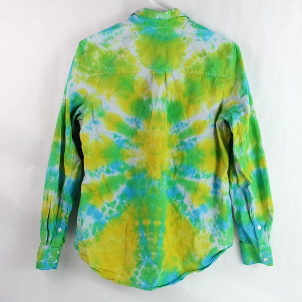 Gap Tie-Dye Button-Down Blouse Women's Size S, Pre-Owned, Hole