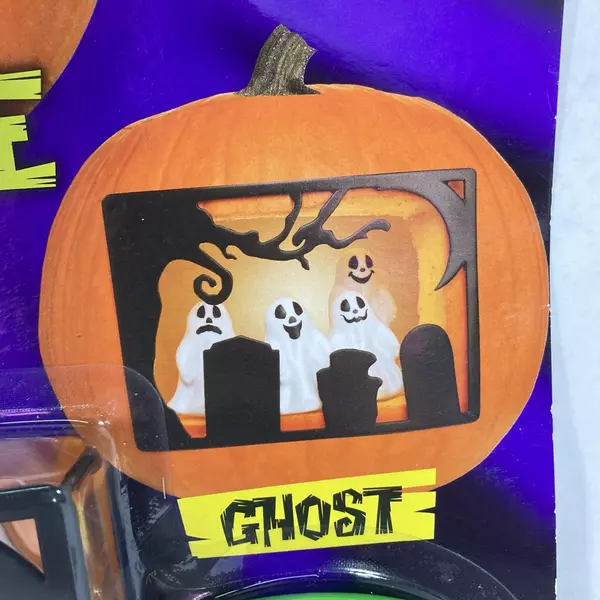 2017 Fun World Pumpkin Pro Carve A Scene Pumpkin Kit