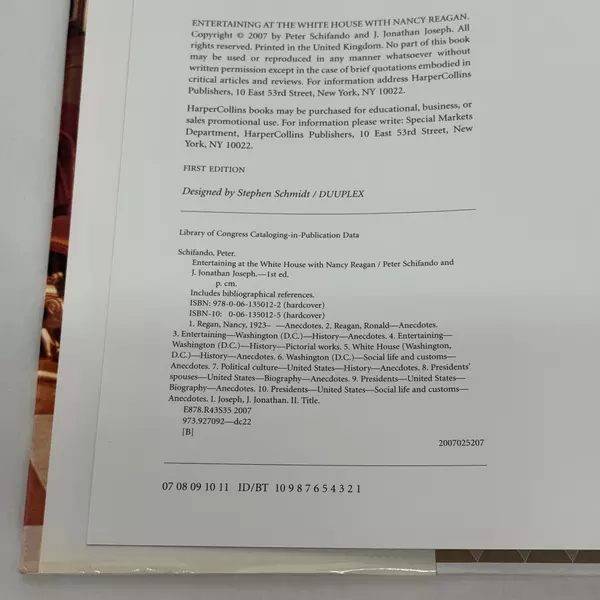 Entertaining at the White House with Nancy Reagan 2007 Hardcover