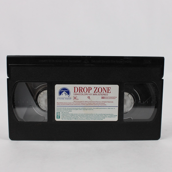 Drop Zone Wesley Snipes Gary Busey Paramount VHS 1994