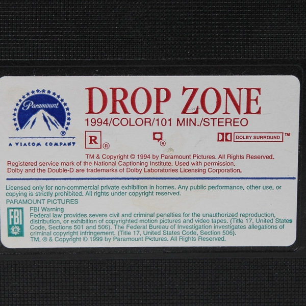 Drop Zone Wesley Snipes Gary Busey Paramount VHS 1994