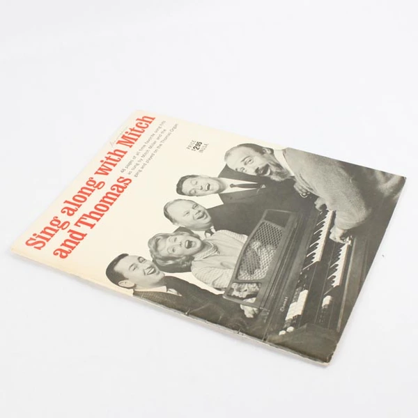Sing Along with Mitch and Thomas - 1952 Songbook  (Vocal and Organ Arrangement)