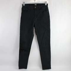 BDG Urban Distressed Black Twig High-Rise Cropped Jeans Women's 27