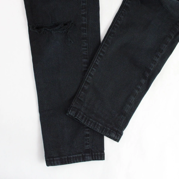 BDG Urban Distressed Black Twig High-Rise Cropped Jeans Women's 27