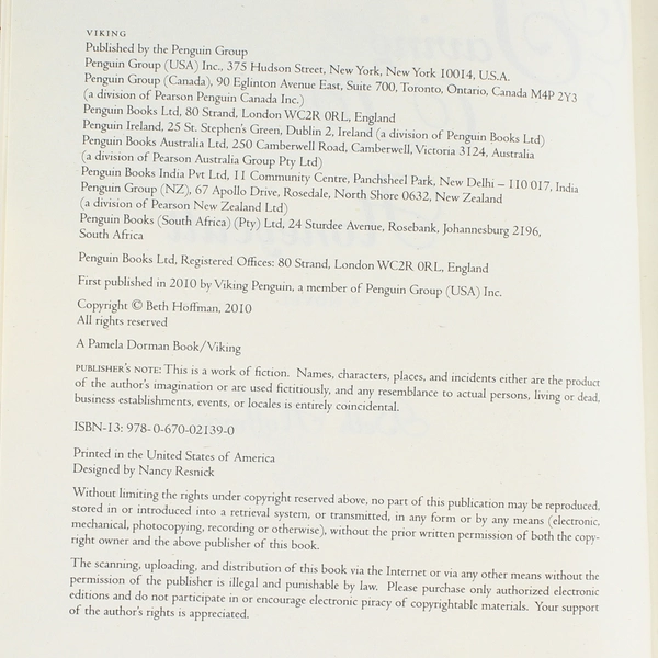 Saving CeeCee Honeycutt by Beth Hoffman 2010 Hardcover - Good Condition