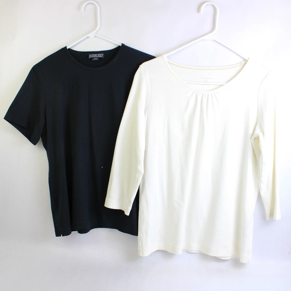Lot of 2 Lands' End T-Shirts in Black and White Women's Medium 10-12 Flawed