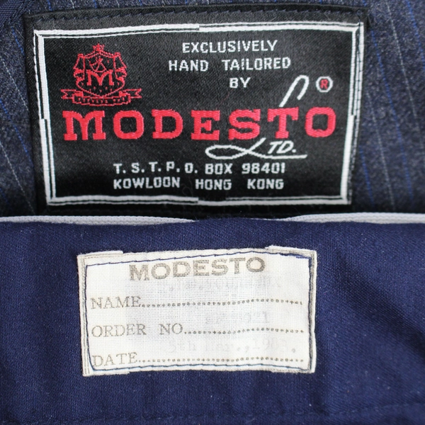 Modesto Men's Dark Blue Blazer & Pants Set Size Small - Pre-Owned, Hole