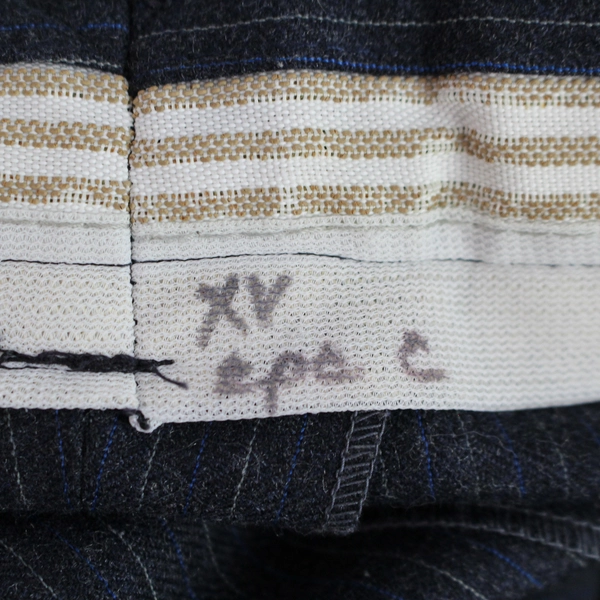 Modesto Men's Dark Blue Blazer & Pants Set Size Small - Pre-Owned, Hole