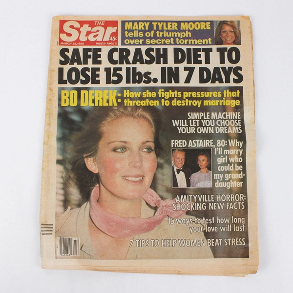 Vintage Tabloid The Star March 25th 1980 Mary Tyler Moore Bo Derek Fred Astaire