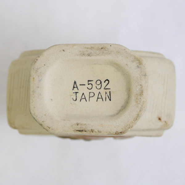 Vintage Takahashi Stoneware Embossed Snail Bud Vase A592 Japan 3.75 Inch