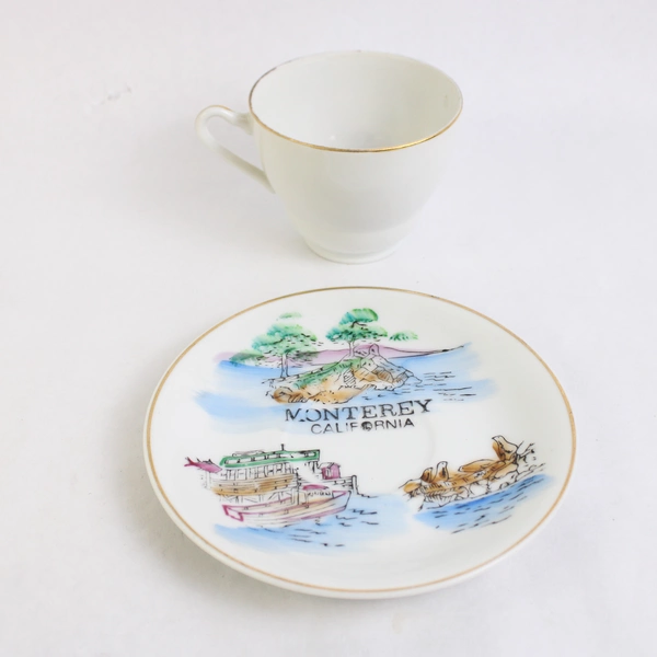 2 PC Set Monterey California Souvenir Teacup and Saucer