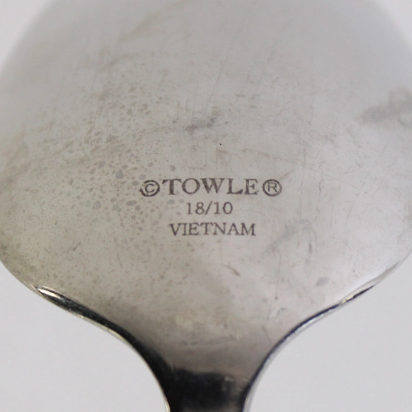Lot of 8 Towle Place Oval Spoon Glossy TWS 426 18/10 Stainless Steel 7.75 in