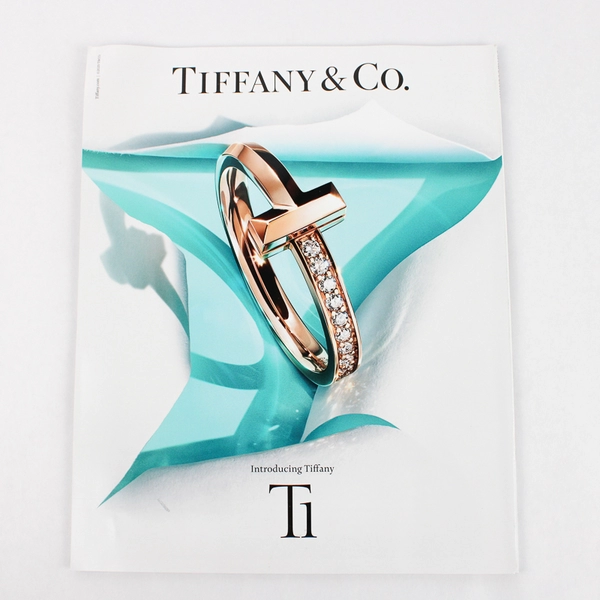 Town & Country Magazine April 2020 Featuring Actress Lea Seydoux