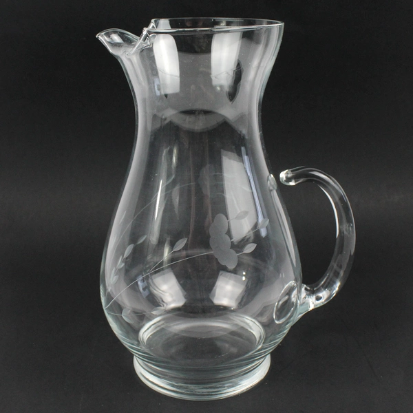 Princess House Heritage 64 oz Crystal Pitcher With Ice Lip 10.25 Inch