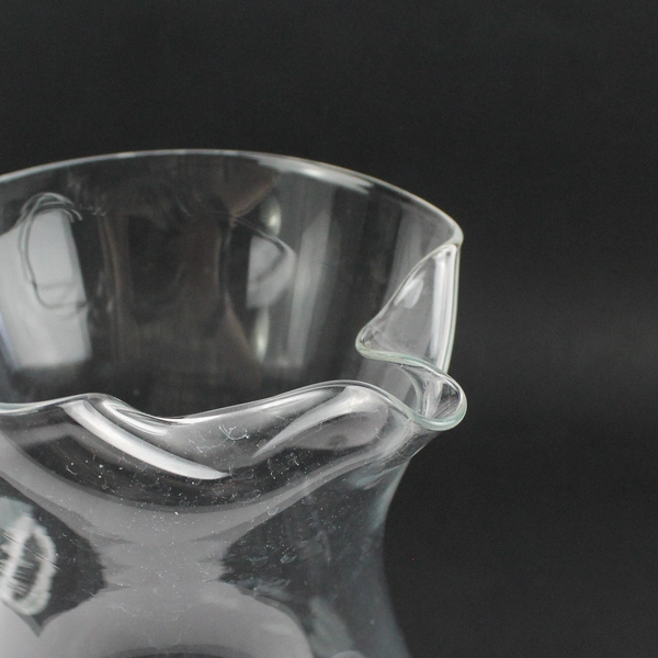 Princess House Heritage 64 oz Crystal Pitcher With Ice Lip 10.25 Inch