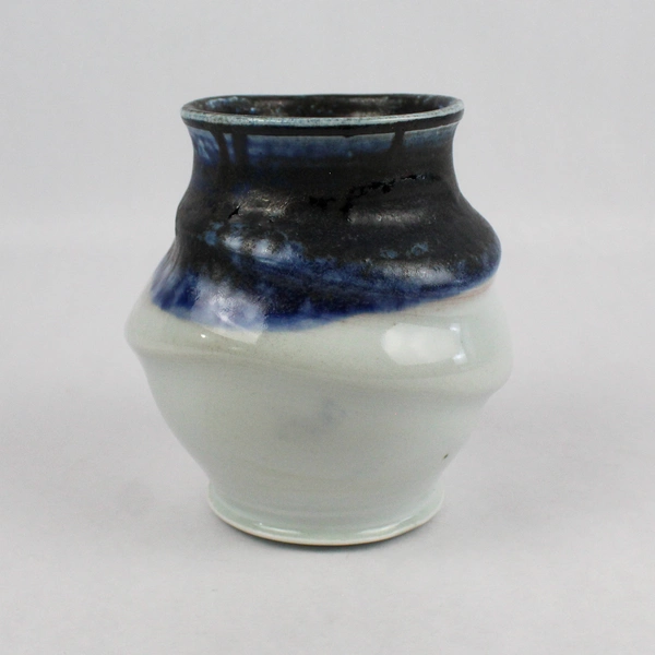 Blue And White Art Pottery Vase Signed 5.5 Inch