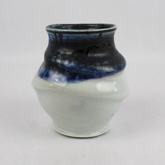 Blue And White Art Pottery Vase Signed 5.5 Inch