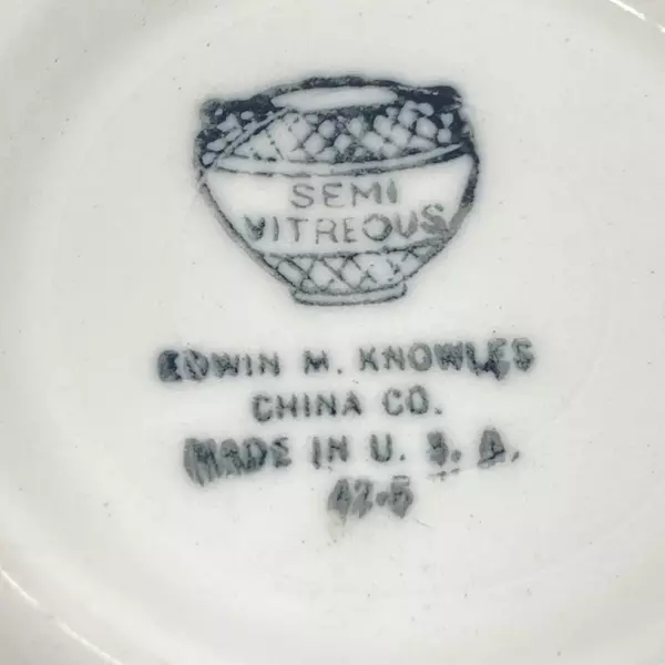 Lot of 6 Vintage 1940s Edwin Knowles China Fruit Bowls Chartreuse Pattern 5.5"