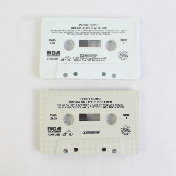 Lot of 2 Cassette Tapes by Perry Como Dream Dreamer
