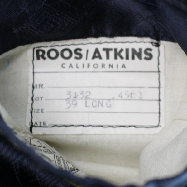 Timely Clothes Men's Dark Blue Blazer & Pants Set Size 39 Long - Pre-owned