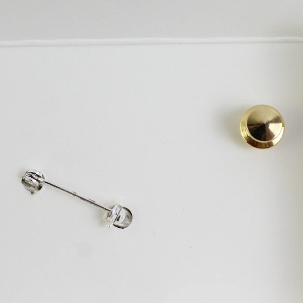 Pair of Liz Claiborne Brooch Pins Gold Moon Silver Star IOB