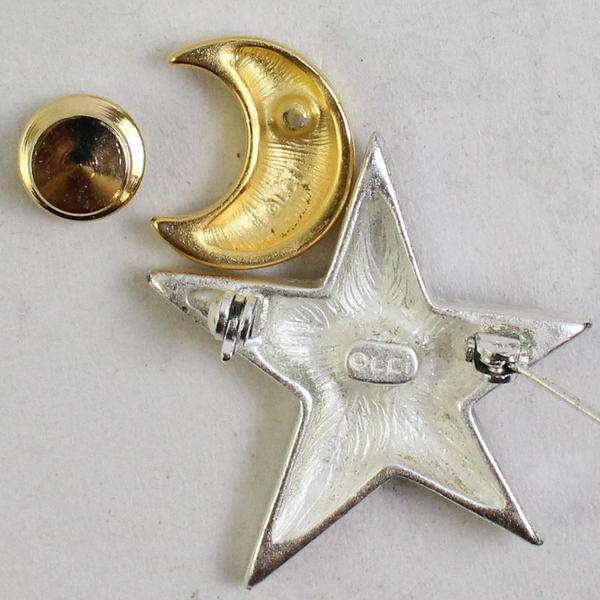 Pair of Liz Claiborne Brooch Pins Gold Moon Silver Star IOB