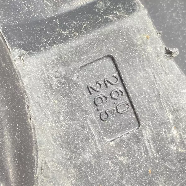 Black Nordica GP Overlap Ski Boots 26.0-26.5 With Yellow Allsop Boot Stand