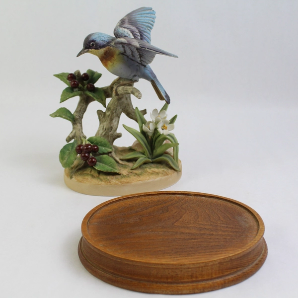 Andrea By Sadak Parula Warbler Porcelain Figurine Facing Right With Stand