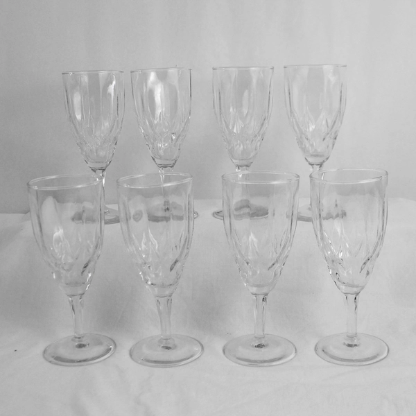 Set of 8 Unbranded Sherry Wine Glasses Short Stemmed 7.25" Tall