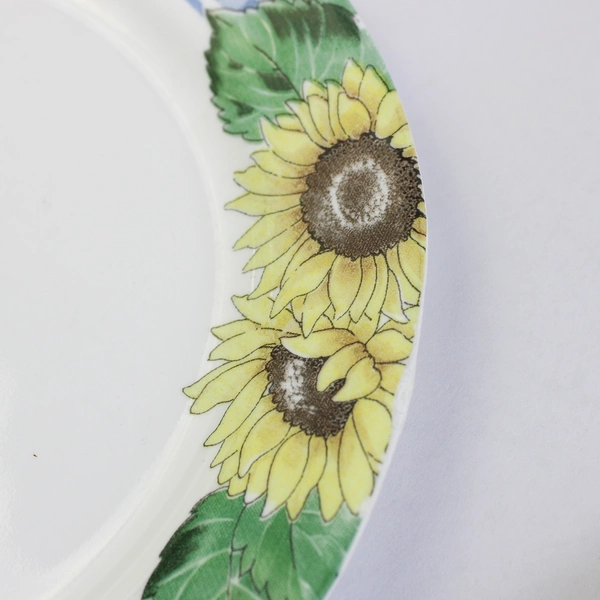 Lot Of 7 Corelle By Corning Sunsations Pattern Dinner Plate 10" Diameter