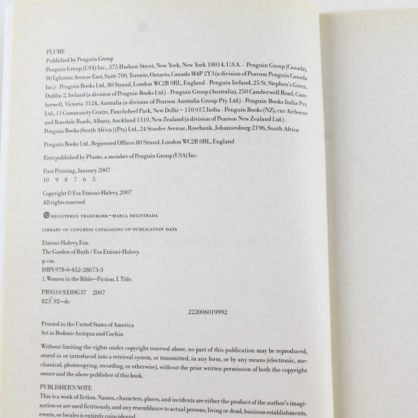 The Garden of Ruth by Eva Etzioni-Halevy 2006 Penguin Paperback Book