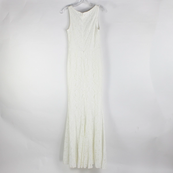 Lulus Long White Floral Lace Plunge Neckline Sleeveless Dress Women's Size Small