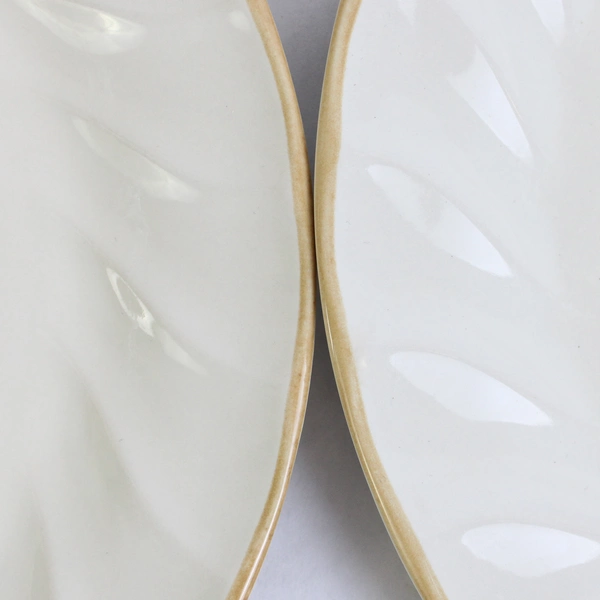 Lot of 2 Sculptura Stoneware Felicity Pattern Dinner Plate 10.5" Diameter