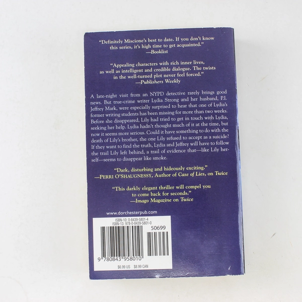 Smoke by Lisa Miscione 2007 Paperback - Good Condition Thriller Book