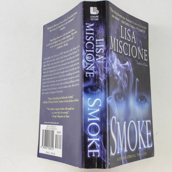 Smoke by Lisa Miscione 2007 Paperback - Good Condition Thriller Book