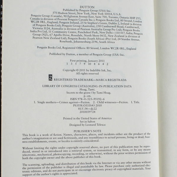 Secrets to the Grave by Tami Hoag 2011 Hardcover - Good Condition Mystery Novel