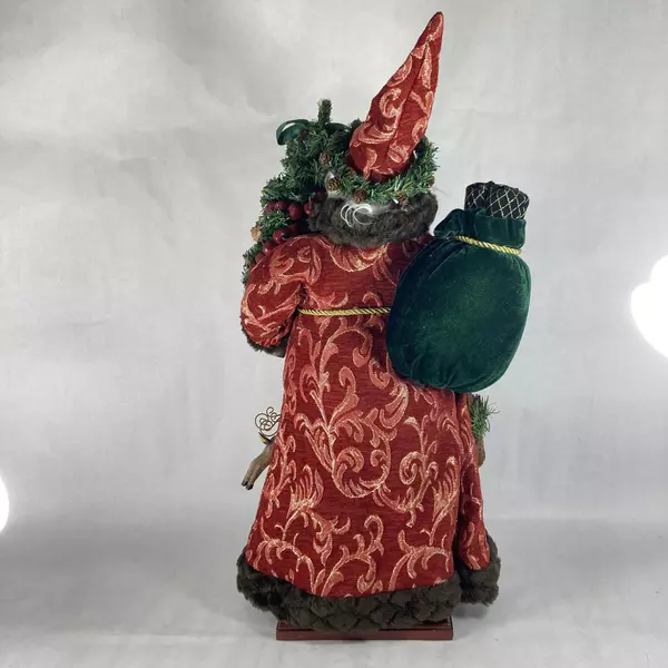 23 Inch Old World Santa Claus Figurine With Basket Of Apples Tree Bag