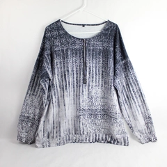 Unbranded Black and Gray Half-Zip Long-Sleeved Shirt Women's XL