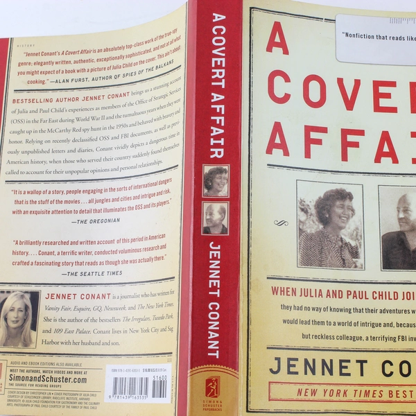A Covert Affair by Jennet Conant 2011 Simon & Schuster Paperback Book