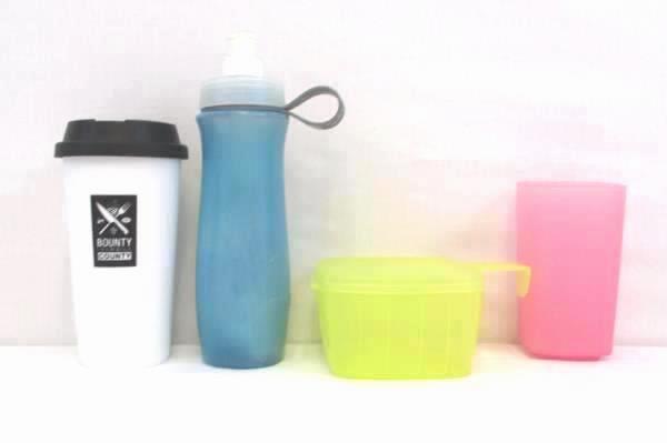 Lot of 4 Plastic Cups Tupperware Water Bottle Coffee Outdoor Camping School