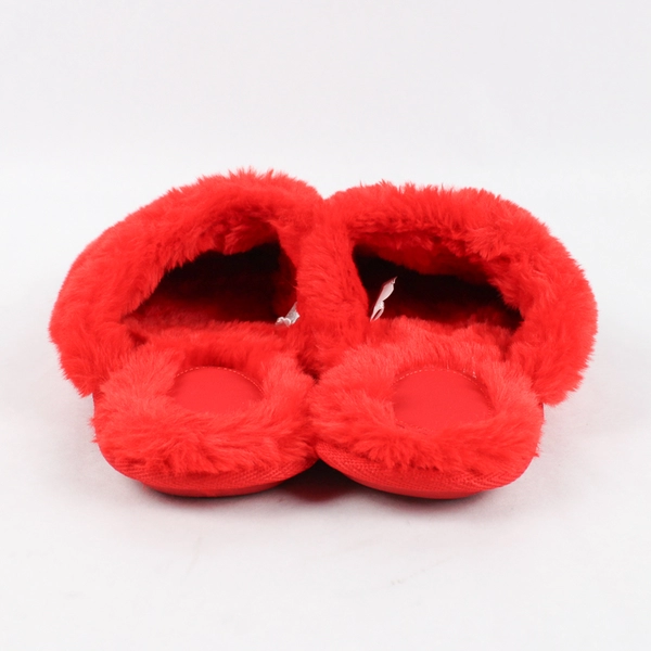 Target Wondershop Fluffy Slippers Size Large Women’s 9/10 Men’s 7/8
