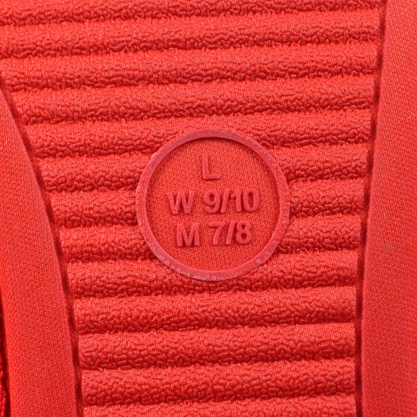 Target Wondershop Fluffy Slippers Size Large Women’s 9/10 Men’s 7/8