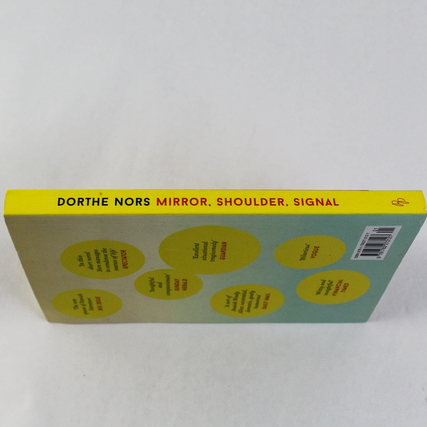 Dorthe Nors Mirror, Shoulder, Signal 2017 Pushkin Press PB Pre-Owned Book