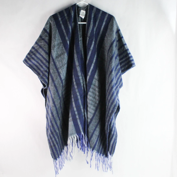 Woolrich Gray Blue Striped Blanket Wrap Shawl Women's One Size Good Condition
