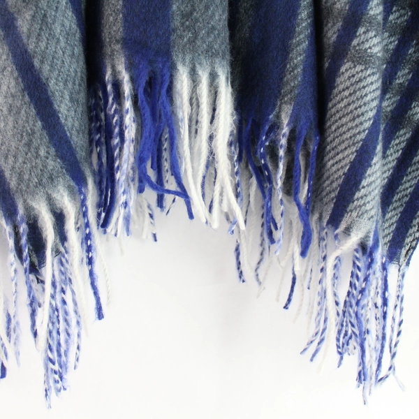 Woolrich Gray Blue Striped Blanket Wrap Shawl Women's One Size Good Condition