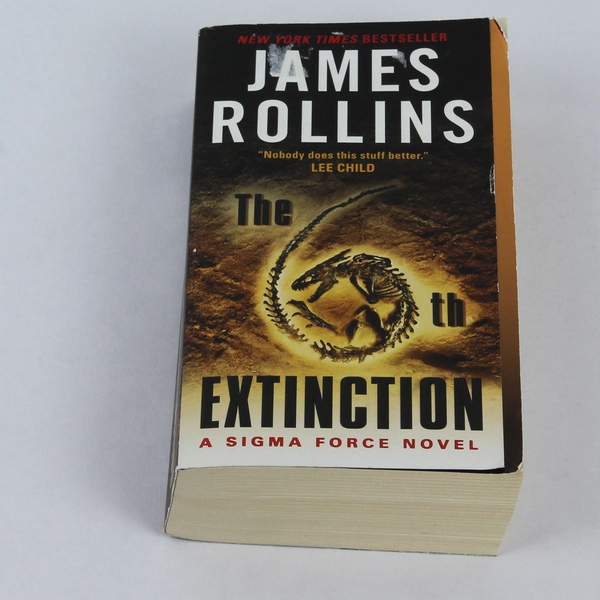 The 6th Extinction by James Rollins - Sigma Force Novel - Pre-owned Paperback