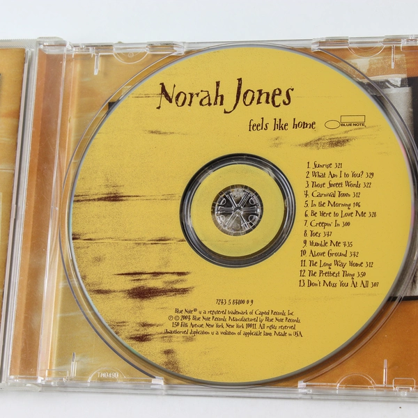 Norah Jones "Feels Like Home" CD 2004 Blue Note Records - Good Condition