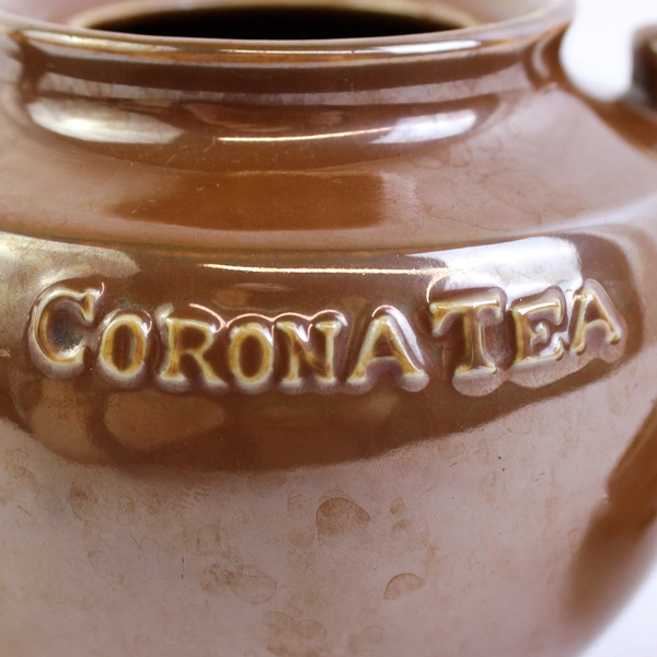 Corona Tea Iridescent Brown Ceramic Teapot With Lid Simple Small