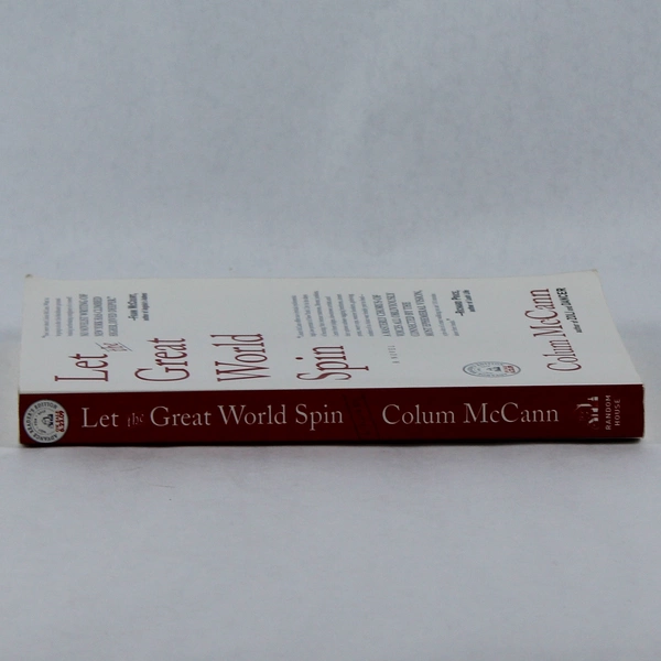 Let the Great World Spin by Colum McCann 2009 Paperback - Pre-owned Novel