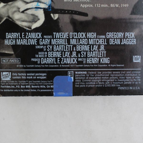 Twelve O'Clock High VHS Tape 1949 ed 1994 Gregory Peck Movie